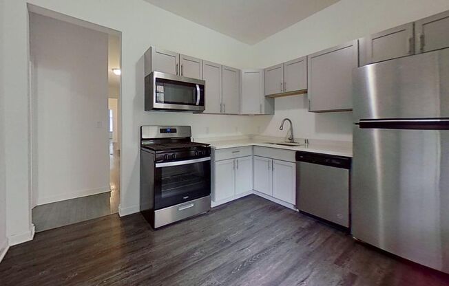 2803 E. Belleview Pl.