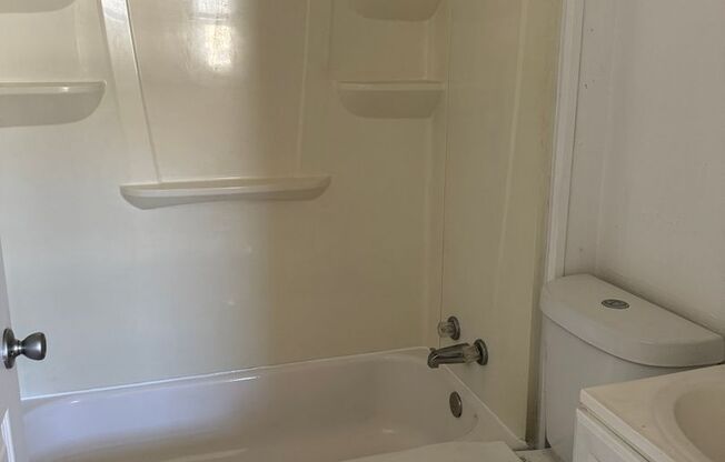 Newly Renovated - 1 Bedroom, 1 Bathroom Home