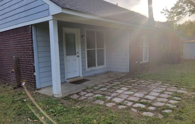 Welcome to 10770 Oak Leaf Dr!