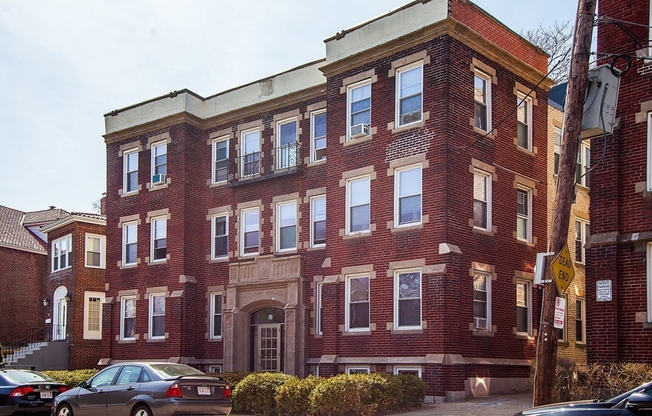 2 beds, 1 bath, 600 sqft, $2,795, Unit 1
