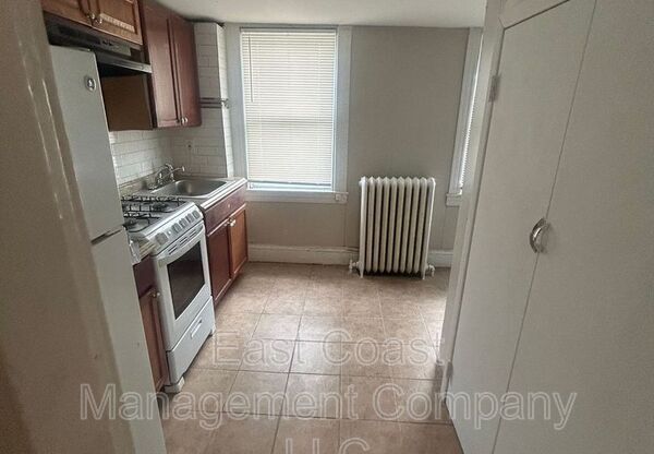 2319 REISTERSTOWN RD