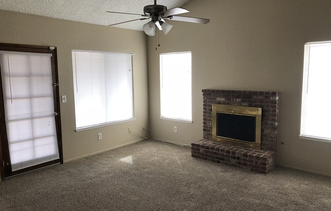 3 beds, 2 baths, $1,795