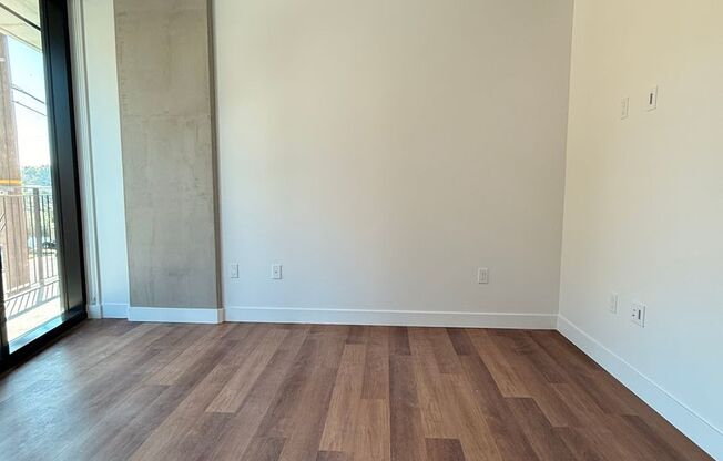 2 beds, 2 baths, 816 sqft, $3,449, Unit 209