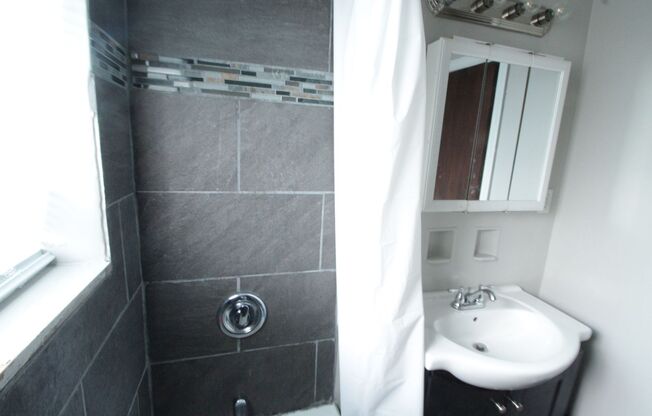 1 Bedroom on S High St