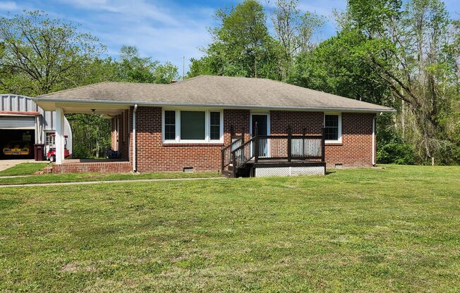 S BATTLEFIELD BLVD FOR RENT!!