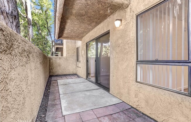 2 beds, 2 baths, 883 sqft, $2,450, Unit 130C