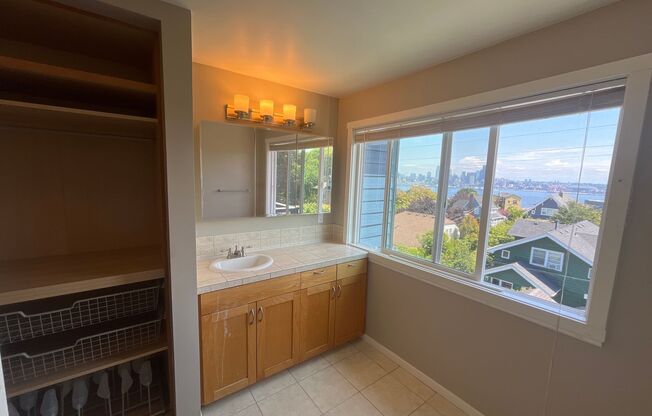 2 beds, 2.5 baths, 1,701 sqft, $3,995, Unit 308