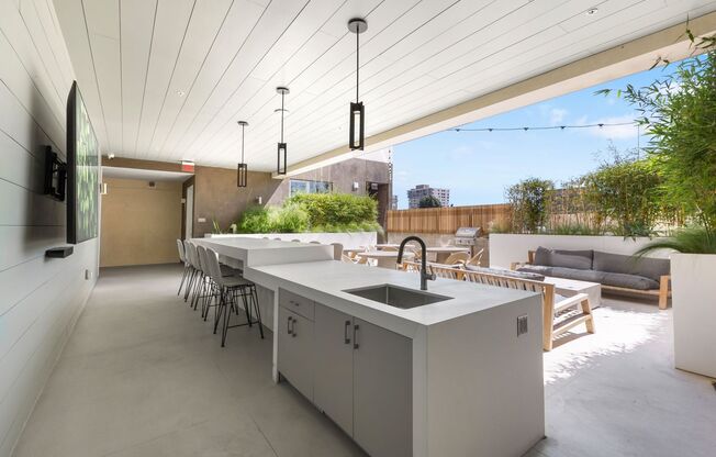 1 bed, 1 bath, 739 sqft, $2,995, Unit 306