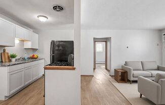Hanson Court Apartments