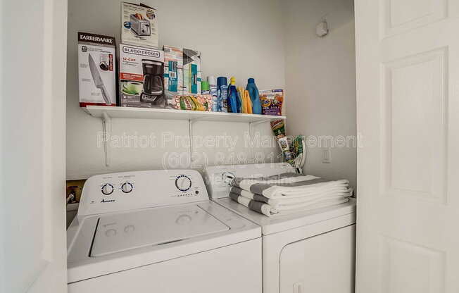 2 beds, 2 baths, 972 sqft, $2,800, Unit Unit 1150