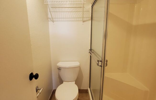 2 beds, 2 baths, $1,350