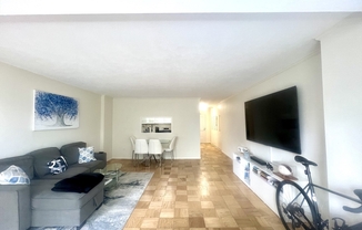 Studio, 1 bath, 630 sqft, $2,425, Unit 6F