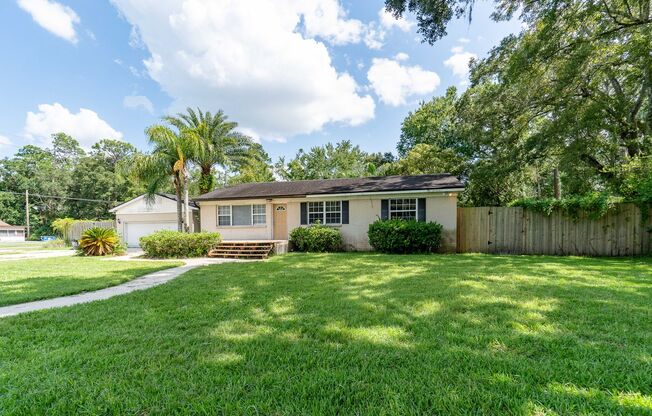 3 beds, 2 baths, $1,895