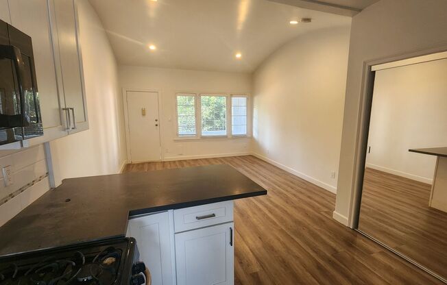 Studio, 1 bath, $1,995, Unit 836