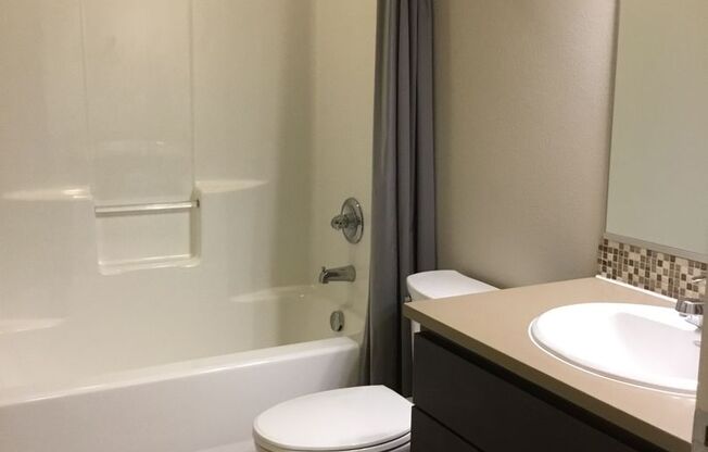 1 bed, 1 bath, 389 sqft, $1,325, Unit 206