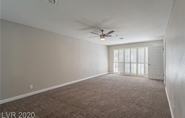 Amazing pool home is great location!!