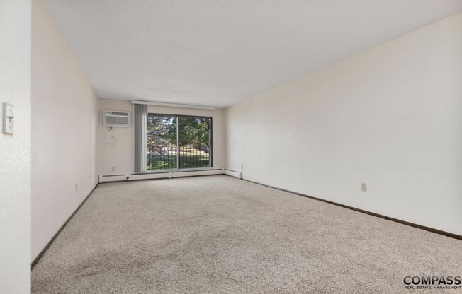 1 bed, 1 bath, 709 sqft, $1,045, Unit 2214-306