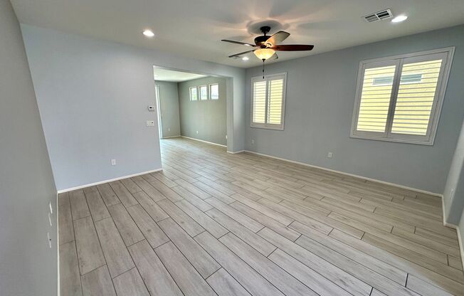 9527 Ridgeglen Court, Las Vegas, NV 89148