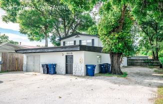 2315 W RIO VIS AVE