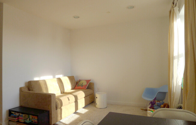 2098 Frederick Douglass Blvd 2D