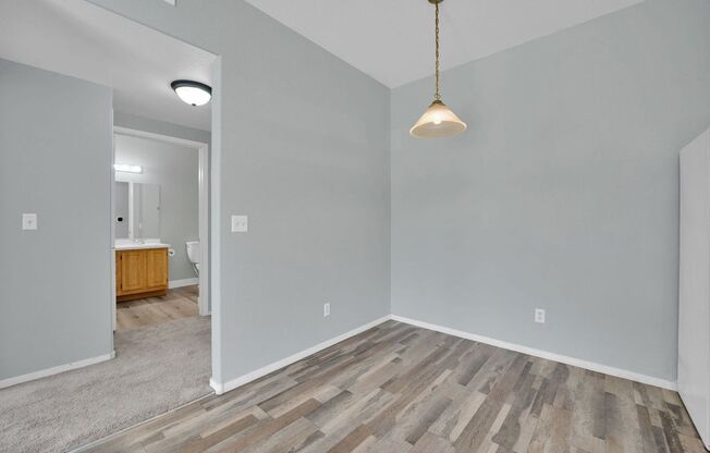 5655 E. Sahara Ave. #1007