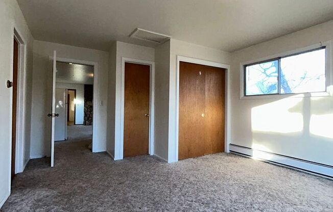 2 beds, 1 bath, $1,500, Unit 1