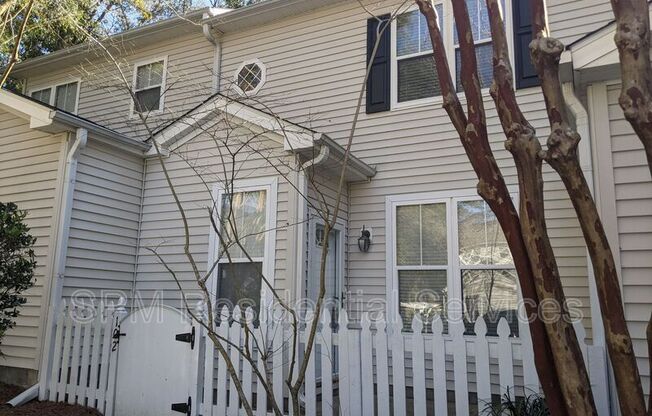 5813 Wrightsville Ave #109
