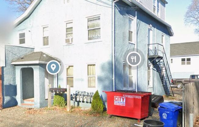 61 Van Zant Street