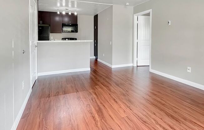 1 bed, 1 bath, 550 sqft, $2,198, Unit 101