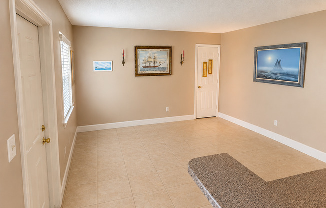 1 bed, 1 bath, 575 sqft, $1,350, Unit 1102#L2