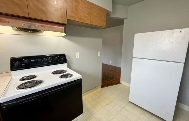 1 bed, 1 bath, $725, Unit 8163