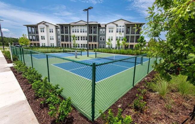 Urbon Nona Apartment Homes Pickle ball Courts