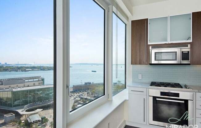 2 beds, 2 baths, $8,000, Unit 10H