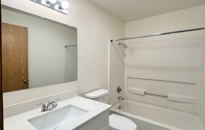 3 beds, 2.5 baths, 1,500 sqft, $1,866, Unit A-04