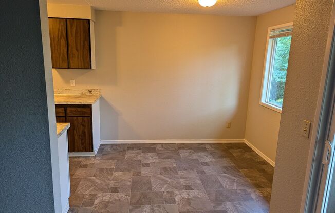 1 bed, 1 bath, 687 sqft, $1,125, Unit 45