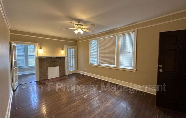 724 E 49 ST