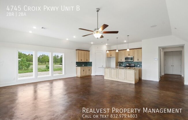 4745 CROIX PKWY