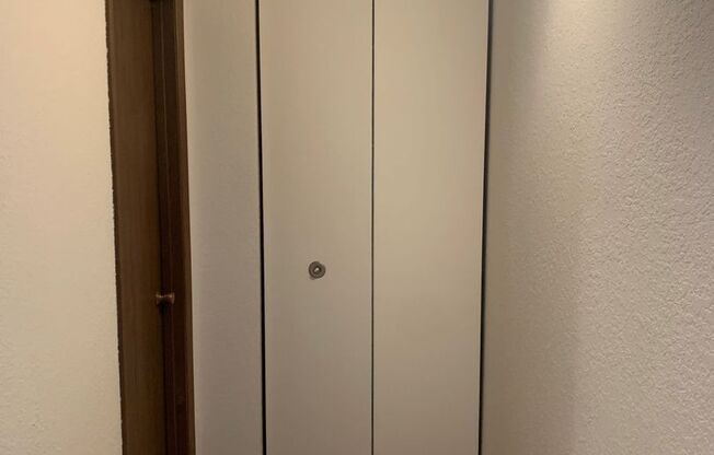 1 bed, 1 bath, 665 sqft, $1,145, Unit 110