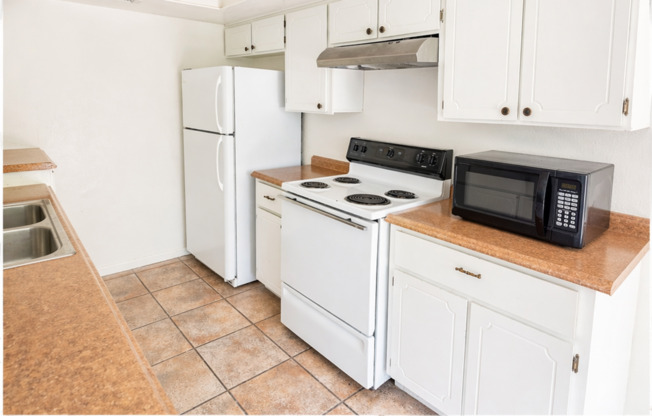 Green and Lush community, centrally located