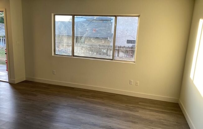 1216p -106.1- 5709 Fairfax Rd. RB