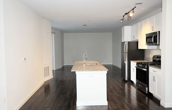 2 beds, 2 baths, 1,304 sqft, $3,245, Unit 416