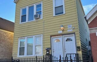 2 beds, 1 bath, $1,500, Unit 2903-1R