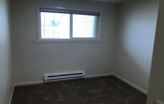 1439 NW 52nd St