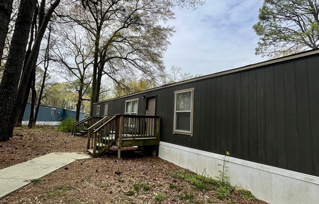175 WOODWARD ESTS