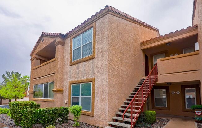 2 Bed, 2 Bath 1st Floor Condo In West Las Vegas