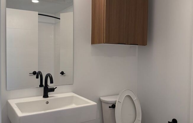 1 bed, 1 bath, 582 sqft, $3,195, Unit 302