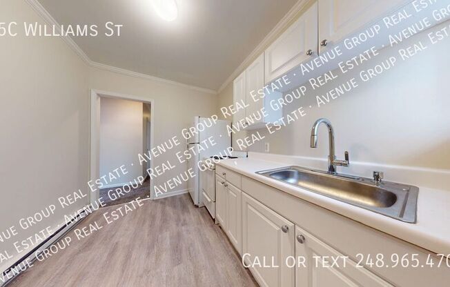 65 C WILLIAMS ST