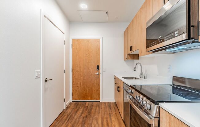 1 bed, 1 bath, 357 sqft, $1,550, Unit 712