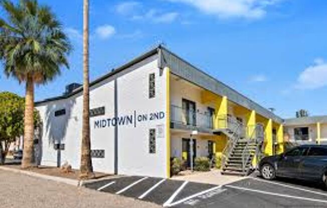 MIDTOWN ON 2ND **1 MONTH FREE ON A 13 MONTH LEASE!!!** CALL TODAY!!