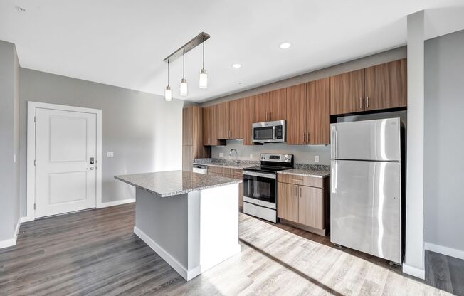 1 bed, 1 bath, 686 sqft, $1,325, Unit 1-308
